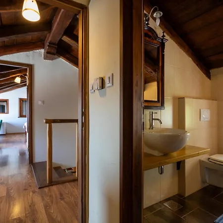 Villa Refugio Ivanini *