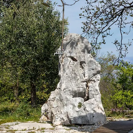 Refugio Ivanini